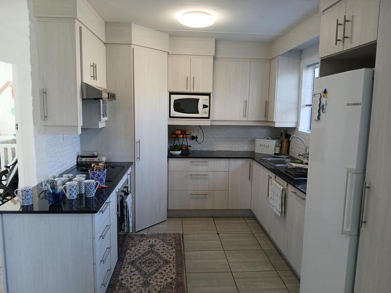 2 Bedroom Property for Sale in Stilbaai Wes Western Cape